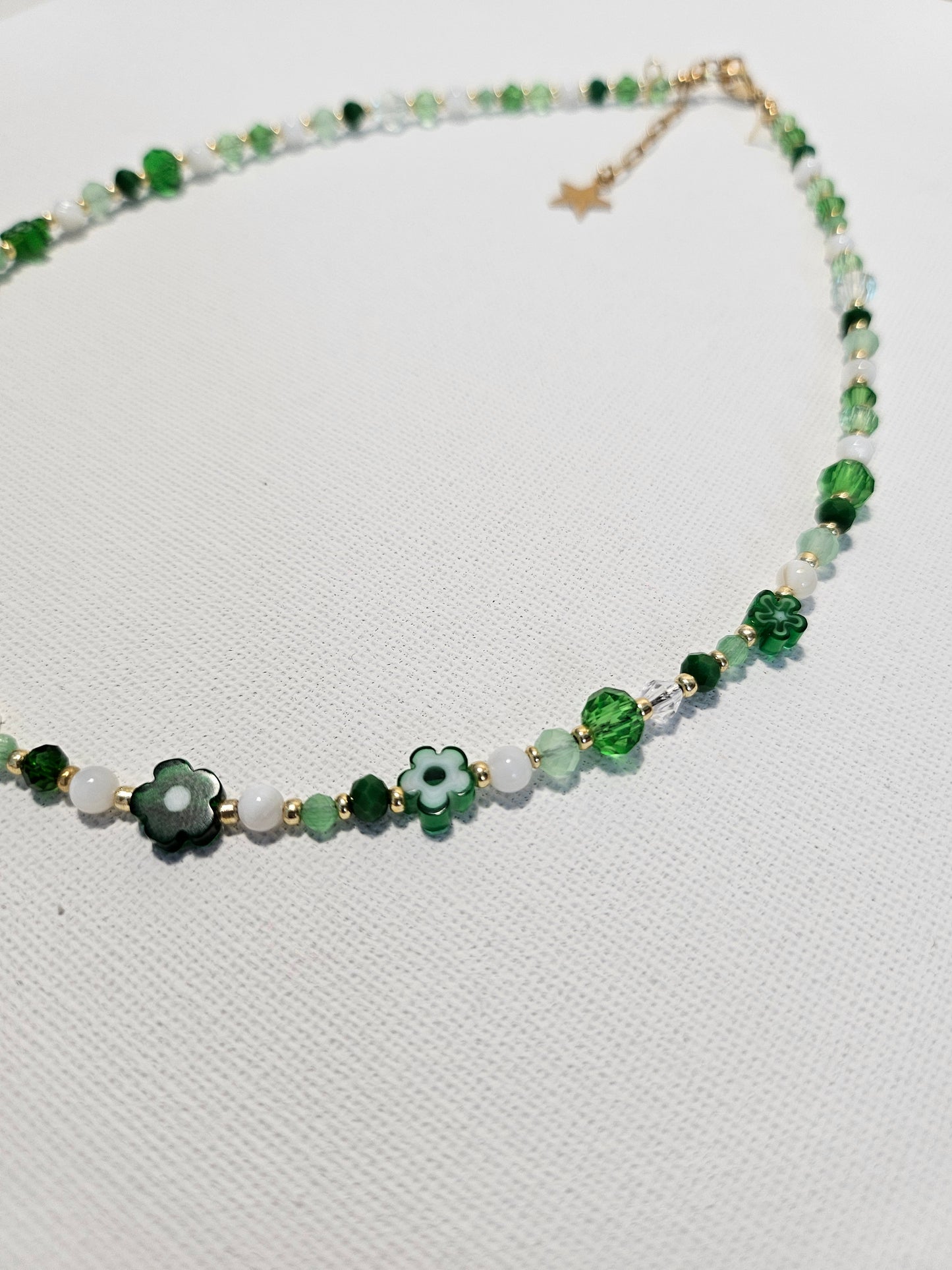 Green Flowers Necklace